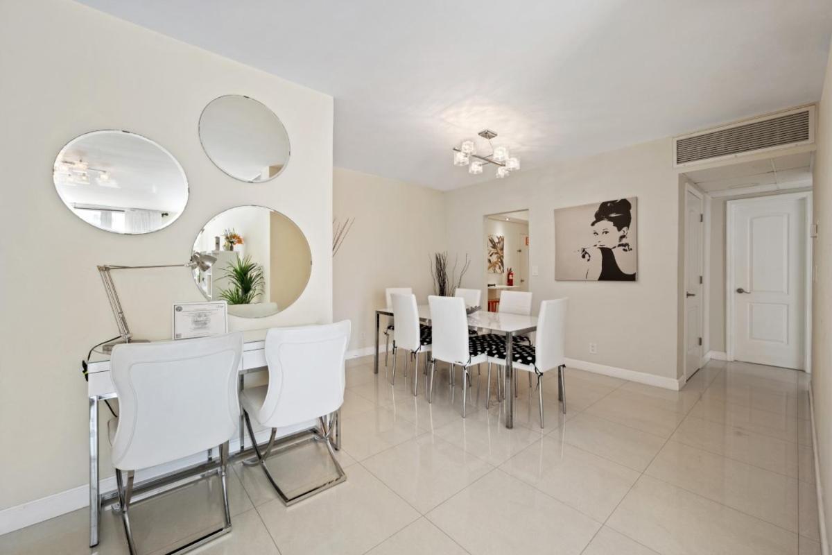 Tides On Hollywood Beach Room photo